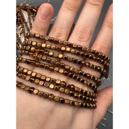 Каменные бусины, Гематит синтетический, коричневый, кубик, размер 3,8-4 мм, нить 38 см