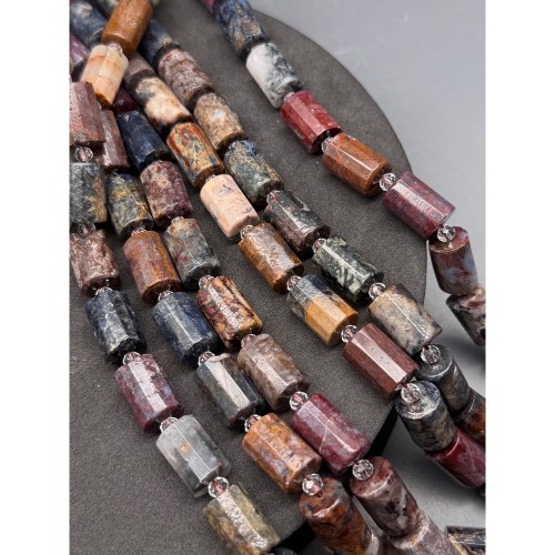 Каменные бусины, Петерсит, столбики (трубочки), с гранями, размер~15х10 мм, длина нити 19 см