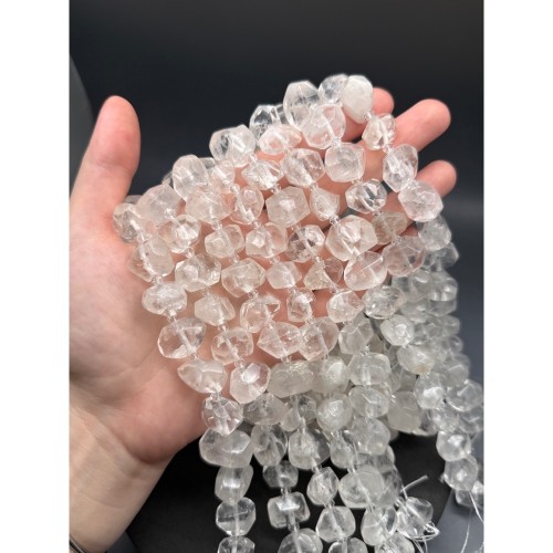 Каменные бусины, Горный хрусталь, фриформы, огранка, ~15-17х 12 мм, длина нити 19 см