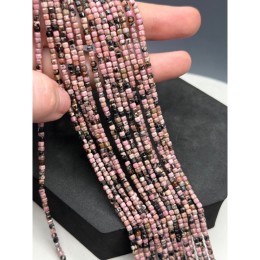 Каменные бусины, Родонит дендритовый, кубик, зеркальная огранка, 2,5 мм, длина нити 38 см