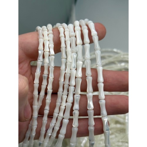 Каменные бусины, Перламутр белый, тонированный, столбики (трубочки), 12х5 мм, длина нити 40 см