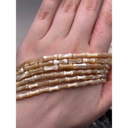 Каменные бусины, Перламутр бежевый, тонированный, столбики (трубочки), 12х5 мм, длина нити 40 см