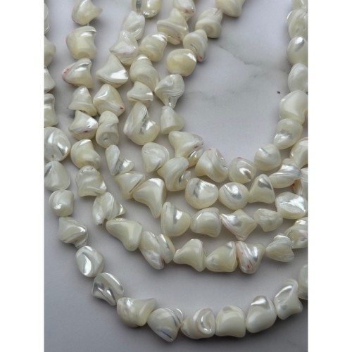 Каменные бусины, Перламутр, белый, фриформы, ракушка, размер ~12х10 мм, длина нити 39 см