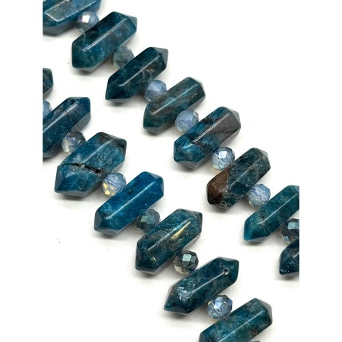 Каменные бусины, Апатит, фриформы, маятник, размер ~20-36х10 мм, длина нити 19 см