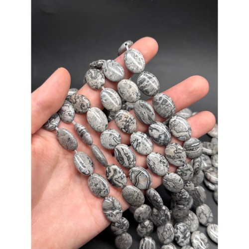 Каменные бусины, Яшма картографическая, Доломит, плоский овал, 18х13 мм, длина нити 39 см