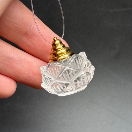 Подвеска, Горный хрусталь, лотос, кулон-флакон для духов и масел, размер 24 мм, крепление - цвет золото, цена за 1 шт.