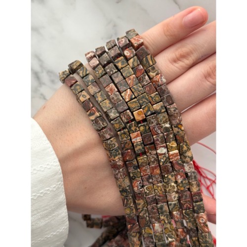 Каменные бусины, Яшма риолит, кубик гладкий, 6 мм, длина нити 39 см