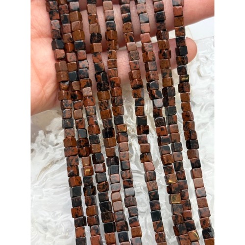 Каменные бусины, Обсидиан коричневый, кубик гладкий, 4х4 мм, длина нити 38 см