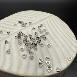 Разделитель, треугольник, латунь, цвет серебро/родий, размер 3х1,5 мм, цена за 20 шт.