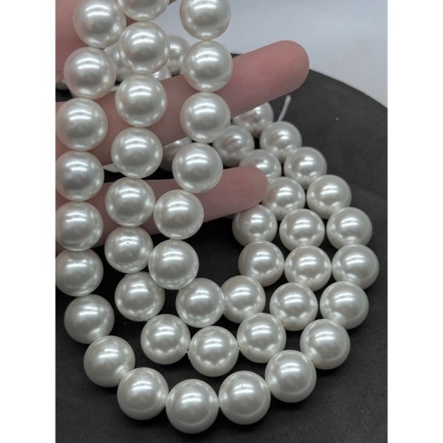 Жемчуг Майорка, искусственный, белый, шарик гладкий, 14 мм, длина нити 38 см