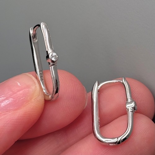 Швензы, вставка- цирконий, покрытие родий, модель SS 925, размер 20х12 мм, цена за пару