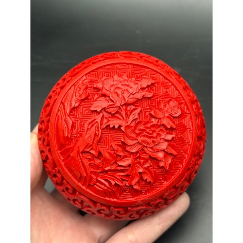 Шкатулка лаковая резная, №1, размер 10х6 см