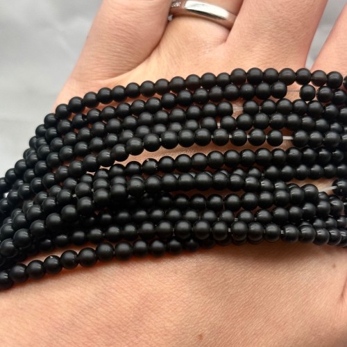 Каменные бусины, Обсидиан черный, матовый, шарик гладкий, 4 мм, длина нити 38 см