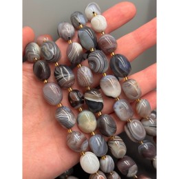 Каменные бусины, Агат Ботсвана, фриформы, ~15-17х10 мм, длина нити 39 см