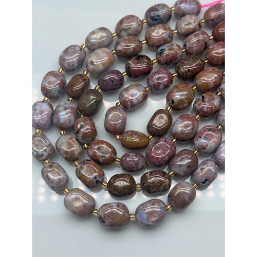 Каменные бусины, Яшма океаническая, фриформы, размер ~14-16 мм, длина нити 39 см