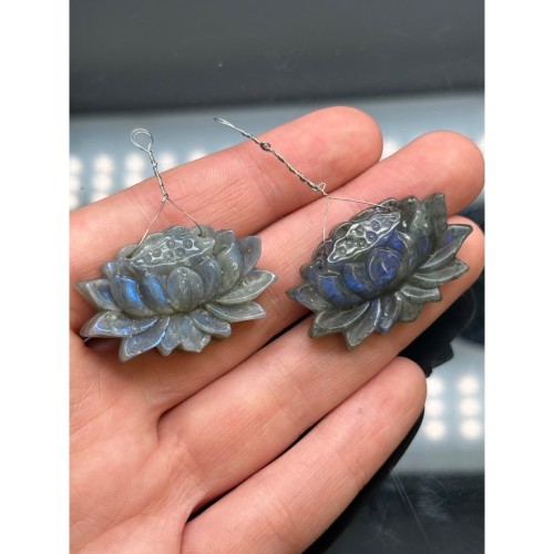 Подвеска, Лабрадор, "Лотос", люкс, резная, размер ~37х23 мм, цена за 1 шт.