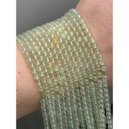 Каменные бусины, Пренит, шарик гладкий, люкс, 4 мм, длина нити 38 см