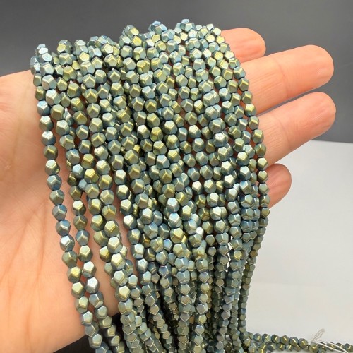 Каменные бусины, Гематит синтетический, голубой, матовый, ромб, размер 4х4 мм, нить 40 см