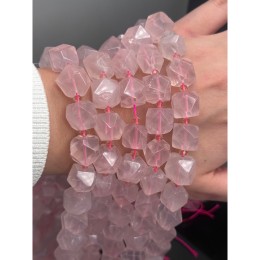 Каменные бусины, Розовый Кварц, фриформы, огранка, ~13х13 мм, длина нити 40 см