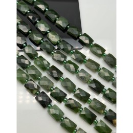 Каменные бусины, Нефрит, Россия, зеленый, прямоугольник, огранка, 13х10х5 мм, длина нити 38 см