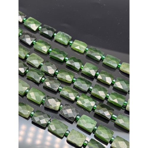 Каменные бусины, Нефрит, Россия, зеленый, прямоугольник, огранка, 13х10х5 мм, длина нити 38 см