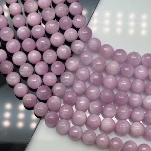 Каменные бусины, Кунцит, шарик гладкий, 7,9-8 мм, длина нити 38 см