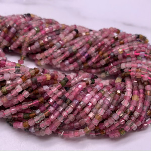 Каменные бусины, Турмалин розовый, Рубеллит, кубик, ювелирная огранка, 2х2 мм, длина нити 38 см