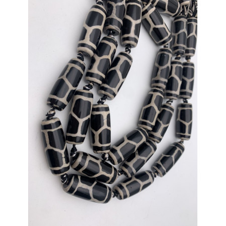 Дзи, Черепаха, Агат, чёрный, тонированный, 30х12 мм, цена за 1 шт. арт. 15978