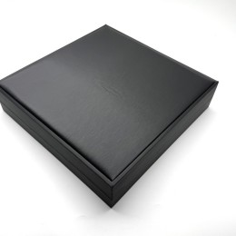 Футляр, для колье / комплекта, экокожа, цвет черный, 19х19х4,5 см, цена за шт