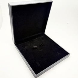 Футляр, для колье / комплекта, экокожа, цвет черный, 19х19х4,5 см, цена за шт