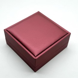 Футляр, для браслета, экокожа, цвет бордовый, 9х9х4 см, цена за шт