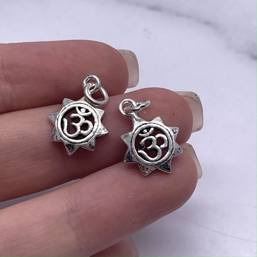 Подвеска, "Ом", тайское серебро, размер 13 мм, цена за 1 шт.