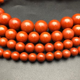Каменные бусины, Яшма, красная, шарик гладкий 10-10,5 мм, длина нити 38 см