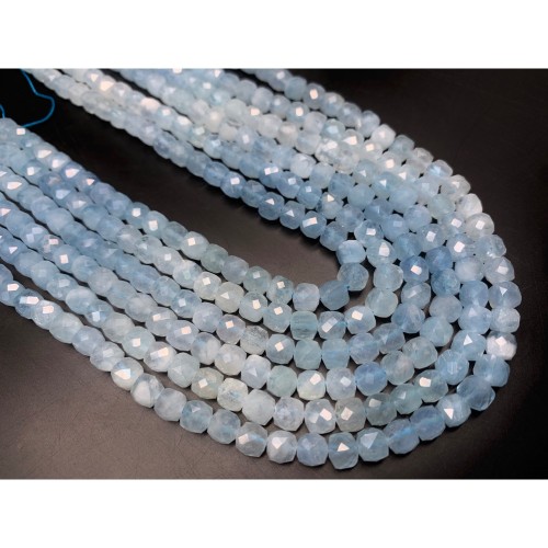 Каменные бусины, Аквамарин, Голубой Берилл, люкс, кубик, огранка, 6х6 мм, длина нити 19 см