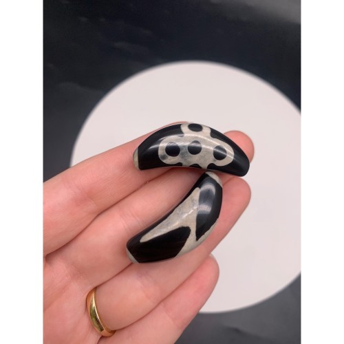 Бусина Дзи "342" из агата, Гаруда молния, размер 39х16 мм, цена за 1 шт