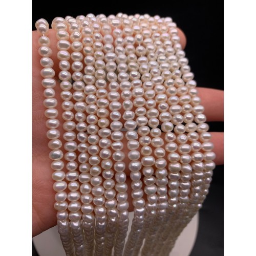 Каменные бусины, Жемчуг, белый, размер 4-5 мм, длина нити 39 см