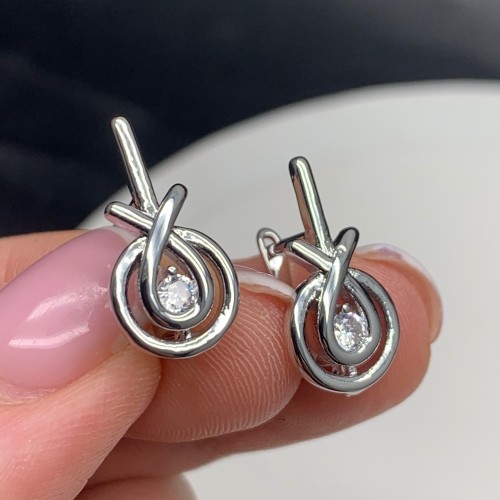 Швензы, вставка фианиты, родий/латунь, цвет серебро, размер 19х13 мм