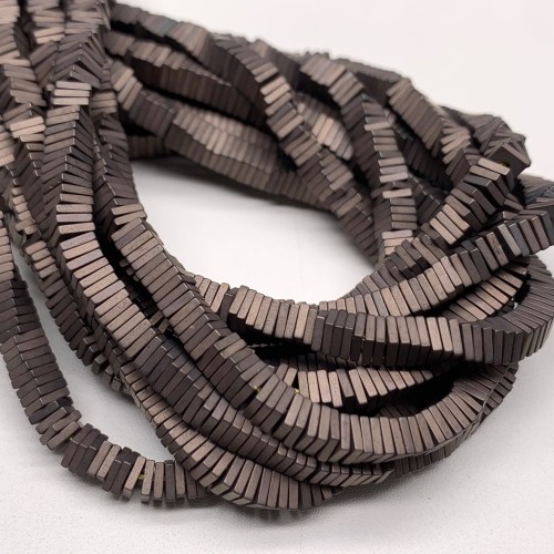 Каменные бусины, Гематит синтетический, квадрат, матовый, цвет кофе, размер 4х1 мм, нить 38 см