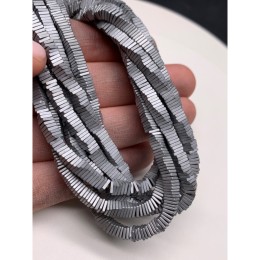 Каменные бусины, Гематит синтетический, квадрат, матовый, цвет серебро, размер 4х1 мм, нить 38 см