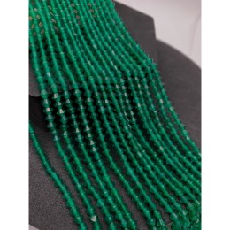 Каменные бусины, Халцедон изумрудный, тонированный, биконус, размер 3,8-4,4 мм, длина нити 38 см