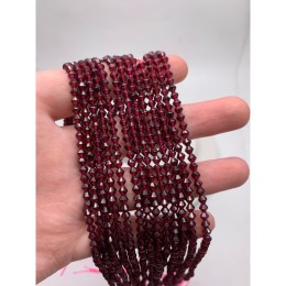 Каменные бусины, Гранат, биконус, размер 3,8-4,4 мм, длина нити 38 см