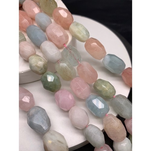 Каменные бусины, Берилловый микс, фриформы, огранка 16х11 мм, длина нити 38 см