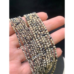 Каменные бусины, Яшма Далматиновая, шарик огранка, 2 мм, длина нити 38 см