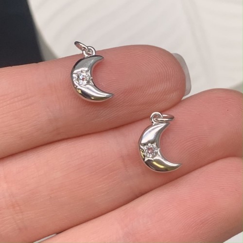 Подвеска, "Луна" со стразами,  серебро 925 пробы, размер 11х7,5 мм, цена за 1 шт.