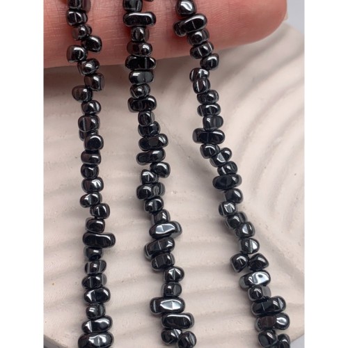 Каменные бусины, Гематит синтетический, фриформы, цвет темное серебро, размер 4х6 мм, длина нити 38 см