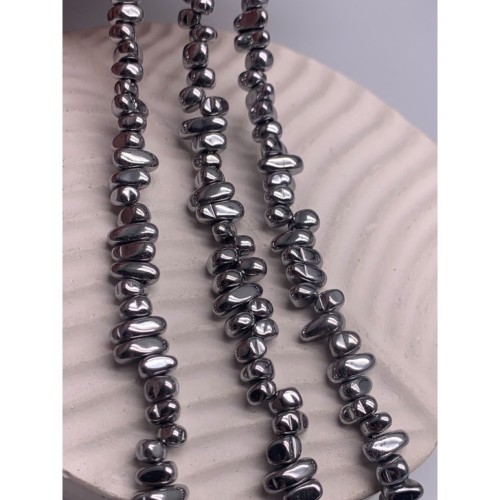 Каменные бусины, Гематит синтетический, фриформы, цвет серебро, размер 4х6 мм, длина нити 40 см