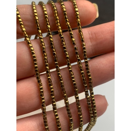 Каменные бусины, Гематит синтетический, золото, кубик объёмный, размер 2 мм, нить 38 см