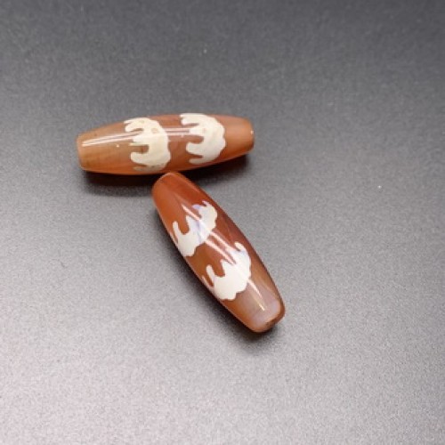 Бусина Дзи "110" из сердолика, 5 летучих мышей, размер 30х10 мм, цена за 1 шт