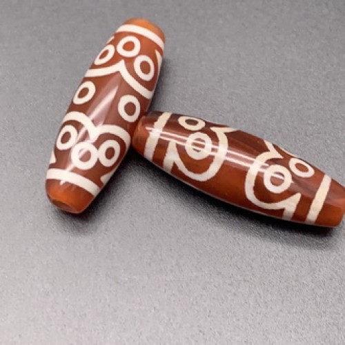 Бусина Дзи "132" из сердолика, 13 глаз, размер 30х10 мм, цена за 1 шт