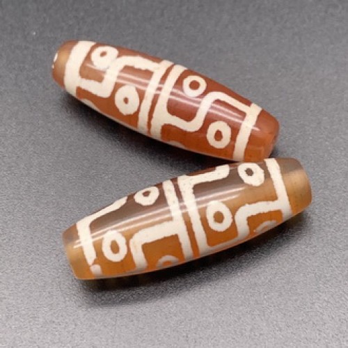 Бусина Дзи "137" из сердолика, 12 глаз, размер 30х10 мм, цена за 1 шт